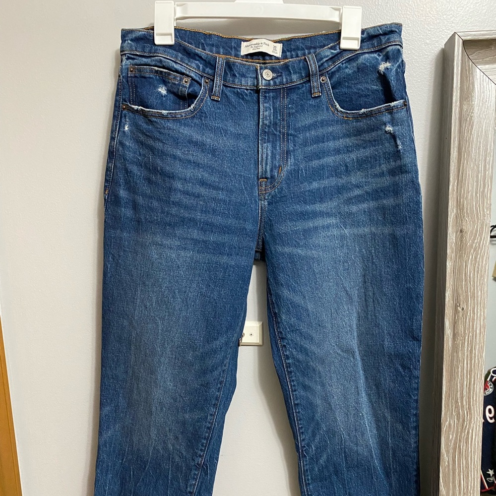 Abercrombie Woman’s Boyfriend Jeans Size 10